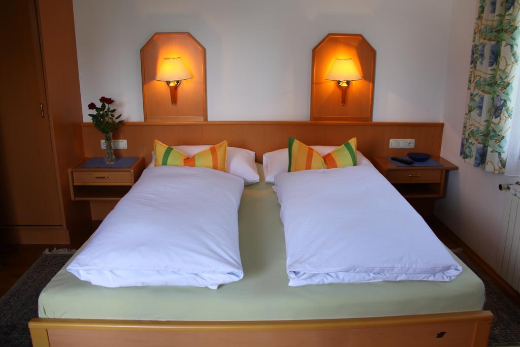 Haus Seeschwalbe Saint Wolfgang Kamer foto